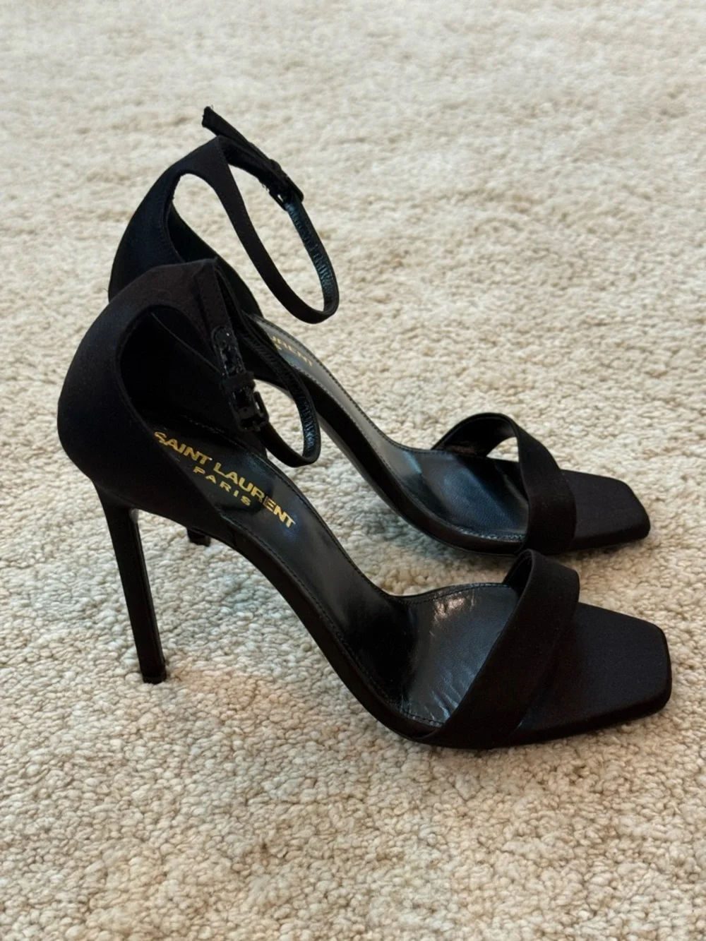 Saint Laurent Amber 105 Satin Heels. - Picture 9 of 15